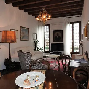 La Poetessa Venezia
